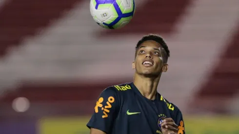 Foto: Caio Falcão/AGIF | Pedrinho deve chegar ao Atlético-MG por uma temporada