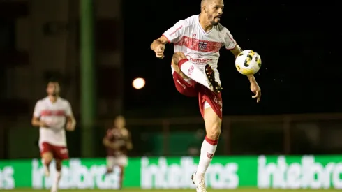 Jorge Rodrigues/AGIF. Anselmo Ramon é o artilheiro do CRB, com 13 gols na temporada e cinco no Brasileiro