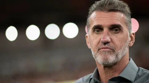 Jorge Rodrigues/AGIF. No comando do América-MG, Vagner Mancini se preocupa com posição no Brasileiro