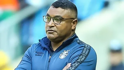 Foto: Pedro H. Tesch/AGIF - Roger Machado: técnico não vinha utilizando o jovem