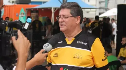 Foto: Divulgação - Vilmar no Criciúma.