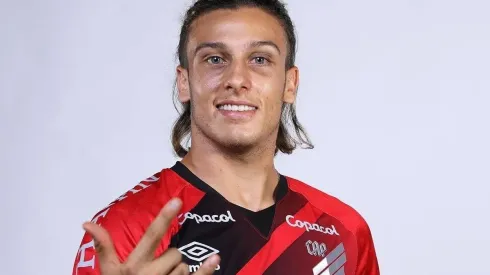 Foto: Divulgação/Athletico - Canobbio deve entrar como titular diante do Palmeiras neste sábado