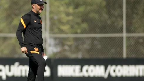 Fluminense x Corinthians; prognósticos do jogo que Vítor Pereira tem problemas para escalar o time (Foto: Rodrigo Coca/Agencia Corinthians)