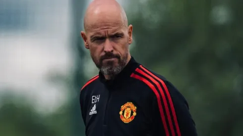 Foto: Reprodução/MUFC - Erik Ten Hag age no mercado e mira contratação de atacante do Palmeiras