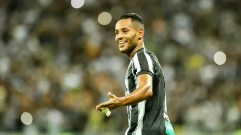 Foto: Pedro Chaves/AGIF - Sport não para em Mateus Gonçalves e quer mais um atacante