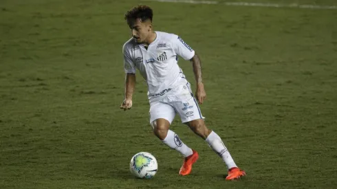 Ettore Chiereguini/AGIF – Lucas Lourenço não é o único reforço do CSA.