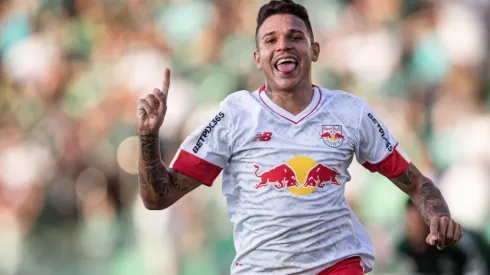 Foto: Heber Gomes/AGIF | Jadsom estaria sendo observado por clubes do exterior