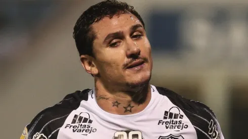 “Sinceramente, espero...”; Vina abre o jogo e relembra bastidores do Fluminense