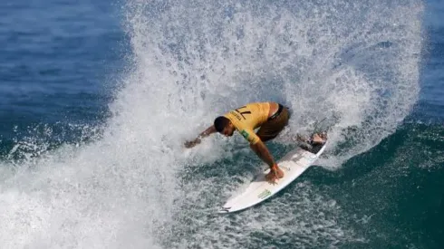 Filipe Toledo em Saquarema (RJ) no mês passado