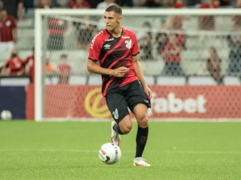 Athletico mira defensor de 24 anos para ‘suprir’ venda de Lucas Fasson