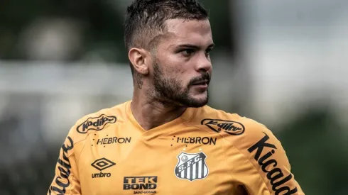 Foto: Ivan Storti/Santos FC - Auro não convenceu e Santos está em busca de um novo LD