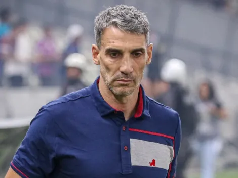 “O clube vai receber…”: Marcelo Paz revela saída de ‘encostado’ por Vojvoda