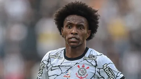 Atacante que encantou Willian é oferecido para jogar no Timão
