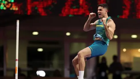 Thiago Braz é um dos candidatos a medalha no salto com vara