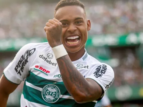 Coritiba 'bate o pé' e impõe condição para vender Paixão ao Feyenoord