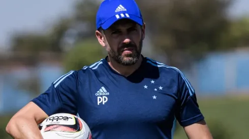 Foto: Gustavo Aleixo/Cruzeiro/Divulgação - Pezzolano: técnico irá receber novidade em breve nos treinamentos