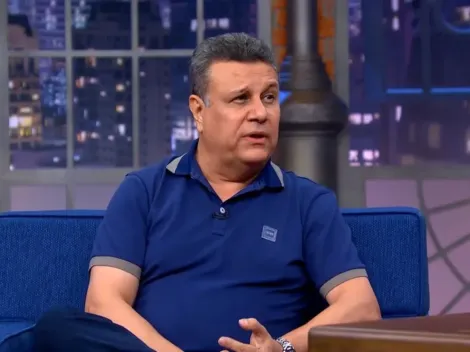 Torcida do Flamengo perde a paciência com narração de Téo José na Libertadores