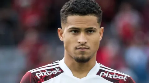 Flamengo toma decisão surpreendente sobre João Gomes e setorista entrega negócio