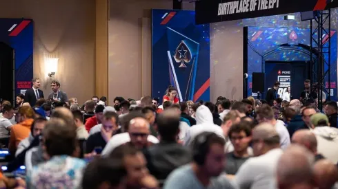 Salão lotado do EPT Barcelona (Foto: Danny Maxwell/PokerStars)