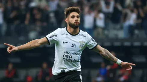 Marcello Zambrana/AGIF - Yuri Alberto foi o herói da classificação do Corinthians