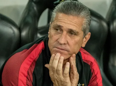 Goleiro de Jorginho sofre lesão em treino e revolta torcida do Atlético-GO na web