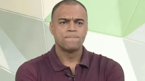 Foto: Reprodução / TV Bandeirantes - Denílson opina sobre lance polêmico em jogo do Palmeiras e Flamengo
