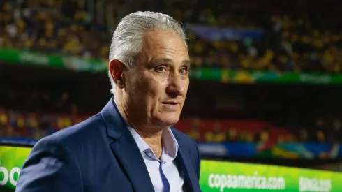 Foto: Marcello Zambrana/AGIF - Tite elogia joia do Furacão