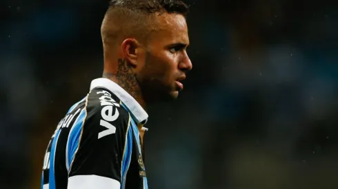 Foto: Jeferson Guareze/AGIF - Luan: brilhou com Roger Machado no Grêmio