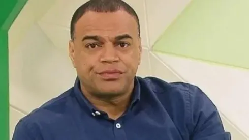 Denilson analisa campanha do Botafogo e revela bastidores sobre clássico