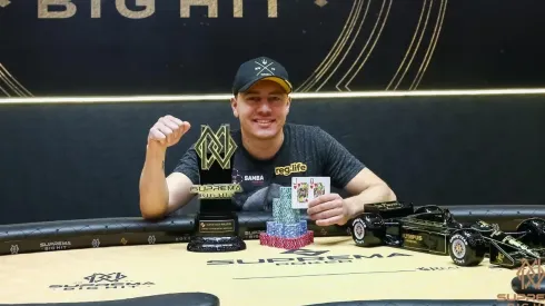 Saymon Dias venceu o torneio mais caro da série High Roller (Foto: Rafael Terra/Suprema Big Hit)
