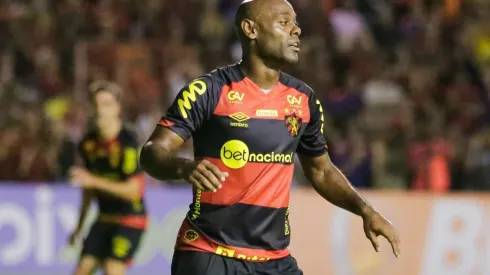 Agif/Rafael Vieira - Vagner Love impacta dentro e fora de campo no Sport