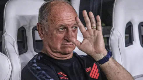 Lucas Emanuel/AGIF. Athletico-PR pode tirar meio-campista da Série B