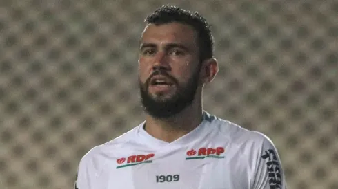 Foto: Ronald Felipe/AGIF - Castán possui quase cem jogos pelo Coxa