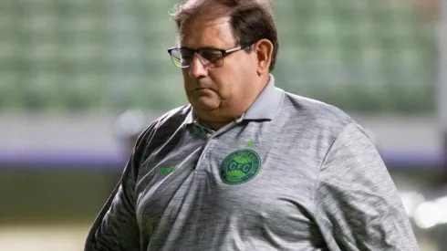 Foto: Fernando Moreno/AGIF – Guto Ferreira foi sincero sobre situação do Coritiba
