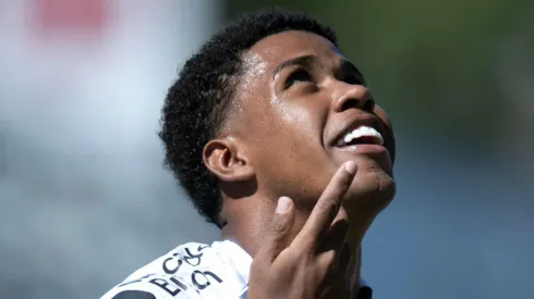 GE traz bomba de última hora sobre Andrey Santos e “enlouquece” torcida do Vasco