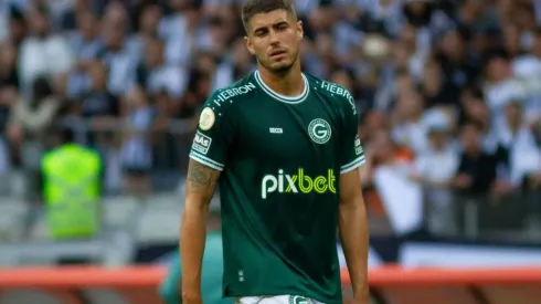 Fernando Moreno/AGIF - Pedro Raul no Goiás.