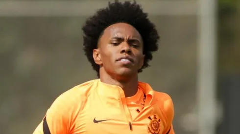 Foto: Rodrigo Coca/Ag. Corinthians - Saída de Willian deixou as beiradas vagas no Timão.