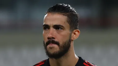 “Durmam com essa, torcedores do Fla”; Gustavo Henrique deixa torcida do Fenerbahçe “pirada”