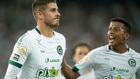 Foto: Jorge Rodrigues/AGIF - Pedro Raul interessa ao Santos e à maioria dos clubes da Série para 2023