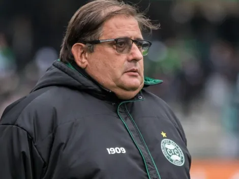 Elogiado, defensor do Coritiba joga responsa "no colo" de Guto Ferreira