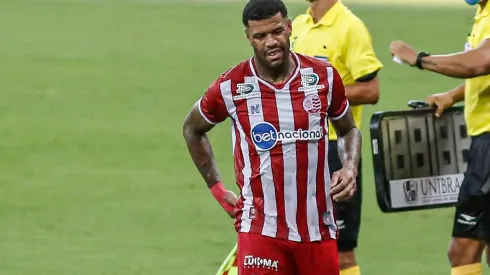Foto: Paulo Paiva/AGIF - Tavares já passou por Grêmio e São Paulo.
