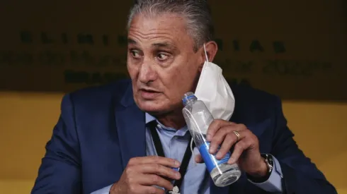 Foto: Ettore Chiereguini/AGIF - Tite é uma das alternativas do Corinthians para 2023, mas ganhou