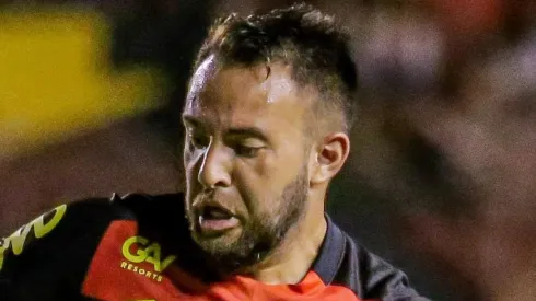 Foto: Rafael Vieira/AGIF - Giovanni projeta clássico entre Sport e Náutico