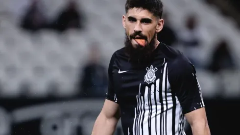 Ettore Chiereguini/AGIF – Bruno Méndez deve ser titular no Corinthians