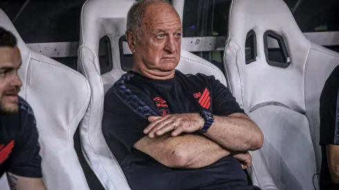 Agif/ Lucas Emanuel - Felipão sai criticado da Vila Belmiro