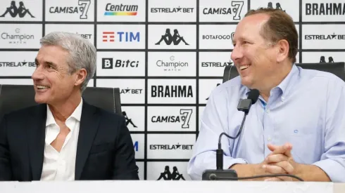 Foto: Vitor Silva/Botafogo/Divulgação - O treinador relacionou o jovem, que é aposta do investidor John Textor