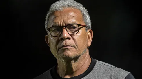 Foto: Thiago Ribeiro/AGIF - Hélio dos Anjos pagou a