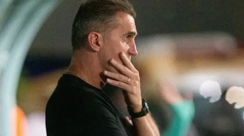 Foto: Gil Gomes/AGIF - Vagner Mancini tem problemas na zaga do América-MG