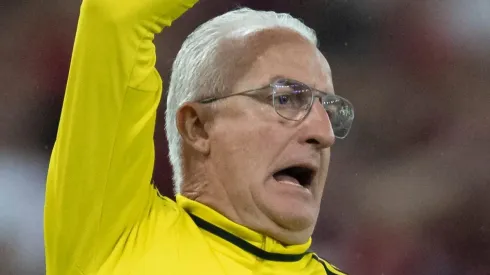 Foto: Jorge Rodrigues/AGIF - Flamengo de Dorival não venceu nenhum jogo pelo Brasileirão no mês de setembro.