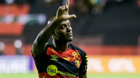 Foto: Rafael Vieira/AGIF - Love chegou ao Sport no meio da atual temporada.